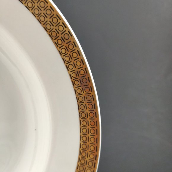 VTG Favolina 6 Gold Gilded Pattern Dinner Plates - Picture 5 of 8